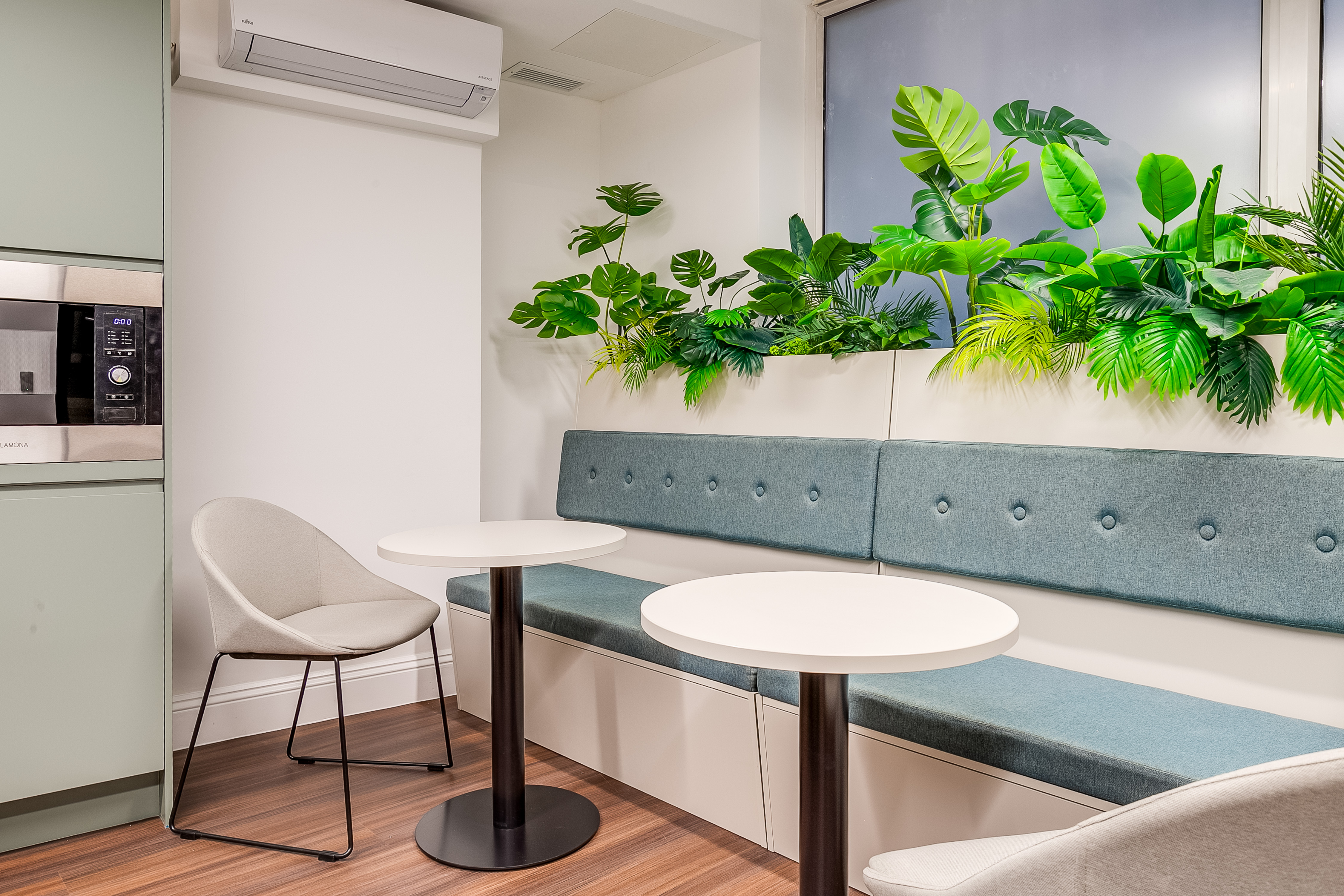 BC Workplace (5).jpg