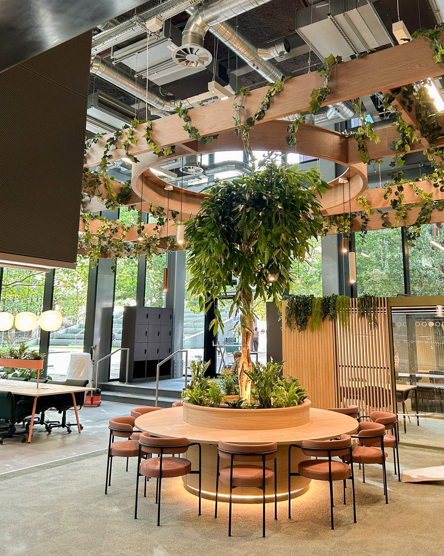 Dragonfly Contracts - Circle Square No.1 (2)